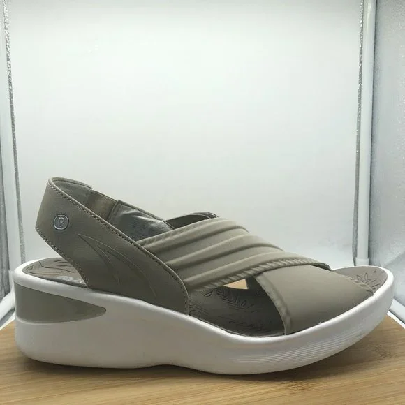 Bzees Shoes Bzees Sunset Womens Size 1 M Criss Cross